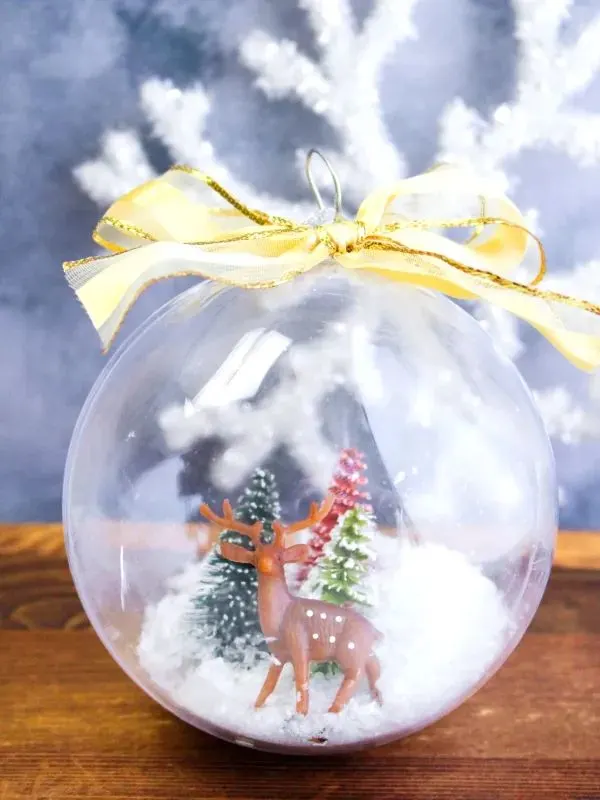 snowglobe Christmas ornaments